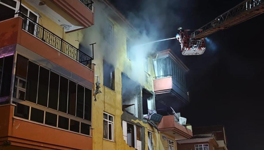 Konya Karatay’da gece yarısı korkunç patlama!