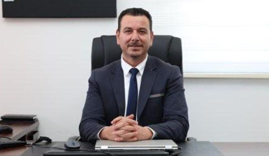 İstifa etmişti, şimdi dekan oldu!
