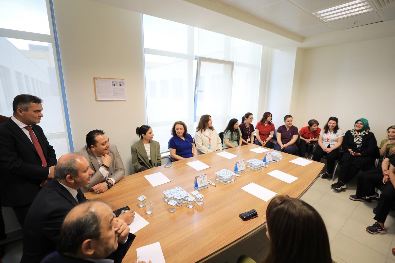 Genel Başkan Doğan, Eskişehir’de sağlık çalışanlarının sorunlarını dinledi