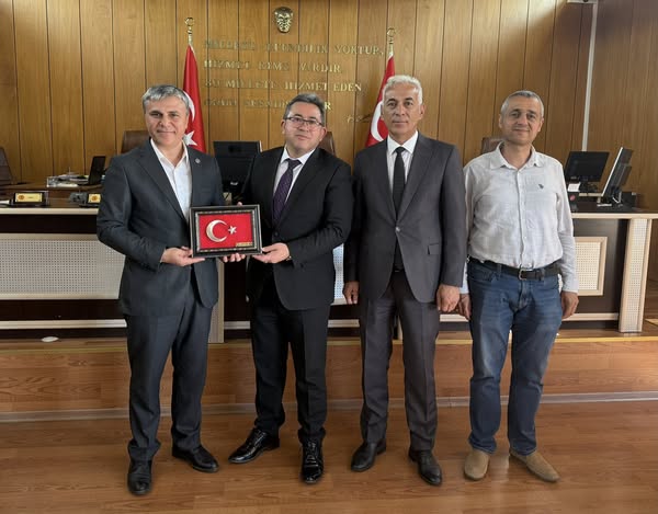 Sağlık-Sen Aksaray’dan İl Genel Meclisi Başkanı’na ziyaret!