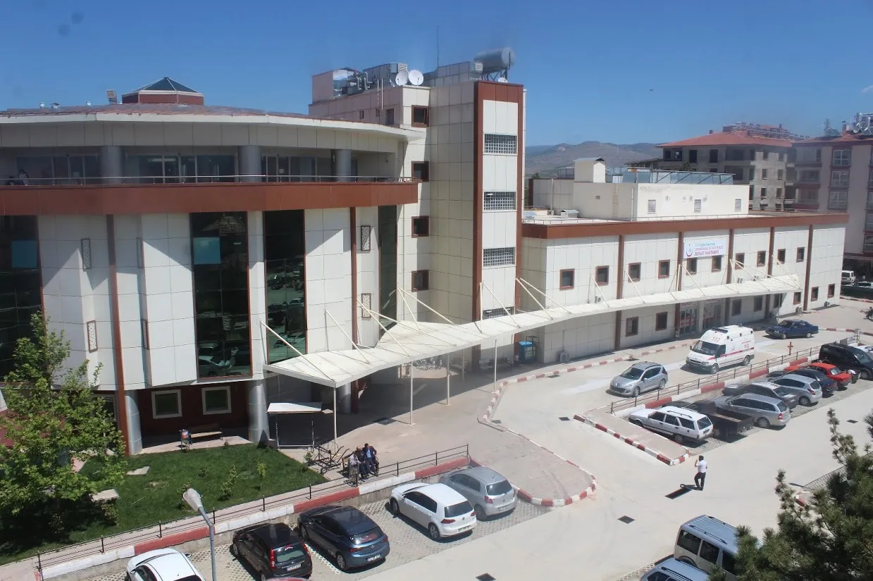 Şarkikaraağaç Devlet Hastanesi’nin statüsü yükseltildi