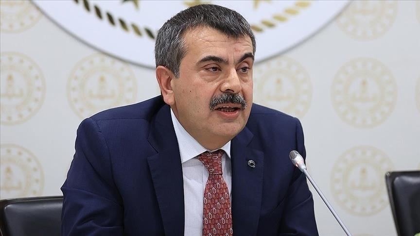 Bakan Tekin’den eğitimde çarpıcı açıklamalar: Erken tatil yok, KPSS’ye veda!