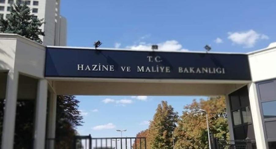 Doktorlara yapay zekalı vergi merceği