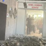 Korkunç olay: Hastanenin tavanı çöktü