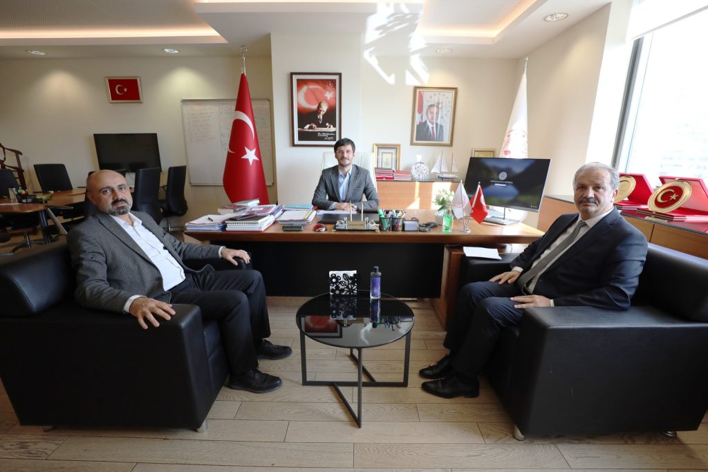 Ebe ve hemşirelerin tavan ücret sorunu masada