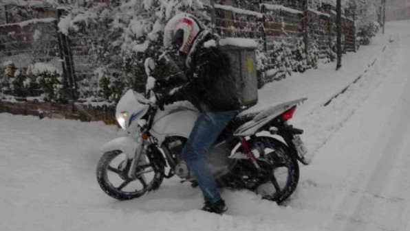 Bazı Şehirlerde Motokuryelere Trafik Yasağı
