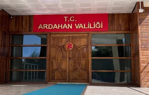 Vali Yardımcısı Görevden Uzaklaştırıldı