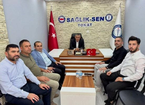 AK Parti Tokat Merkez İlçe Yönetiminden Sağlık-Sen’e Ziyaret