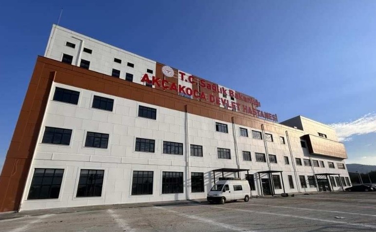Akçakoca’da Başhekim Dayanmıyor: Yeni Hastanede İkinci İstifa Şoku!