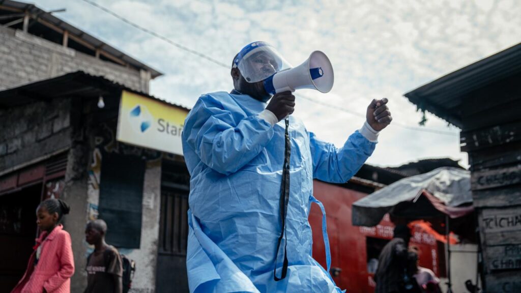 Ebola salgını büyüyor: Virüs mutasyona uğramış olabilir