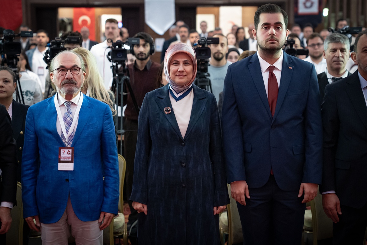 Kızılay çalıştayda ilk 9 ayda 2 milyon 260 bin ünite bağış toplandığını açıkladı